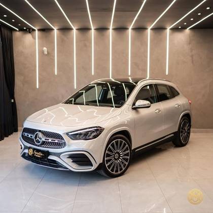 MERCEDES-BENZ GLA 200 1.3 MHEV AMG LINE 7G-DCT MERCEDES-BENZ GLA 200 1.3 MHEV AMG LINE 7G-DCT